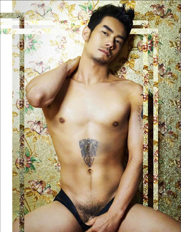 MAN-OMG-3---Guy-On-Hot-Street